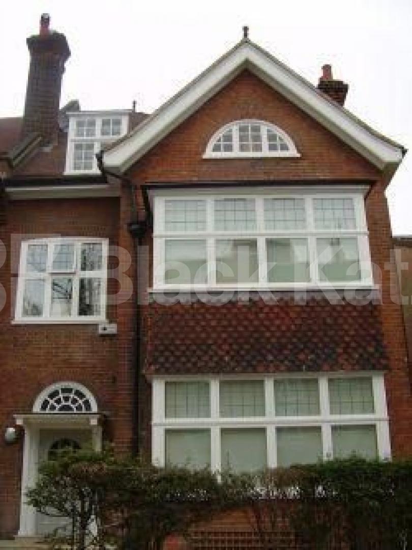 			Studio Apartment, 1 bath, 1 reception Studio			 Eldon Grove, HAMPSTEAD NW3